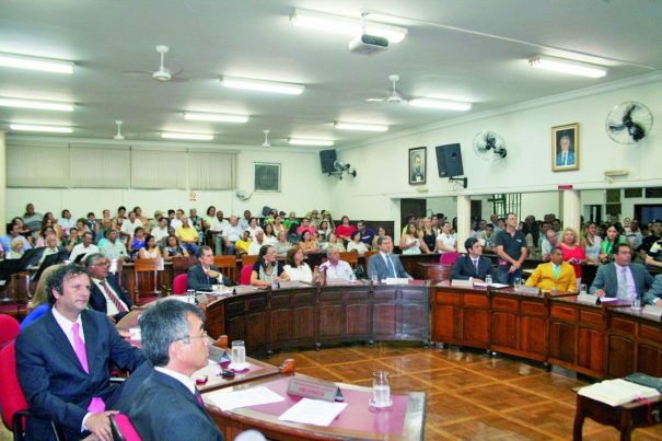 Para oposição, Poder Legislativo foi submisso (Foto: Arquivo)