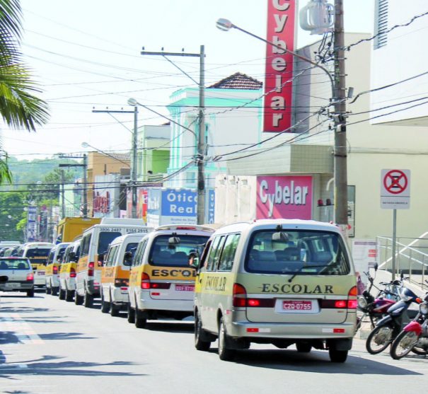 CAPA protesto vans - Fernando Surur (43) - Cópia - Cópia