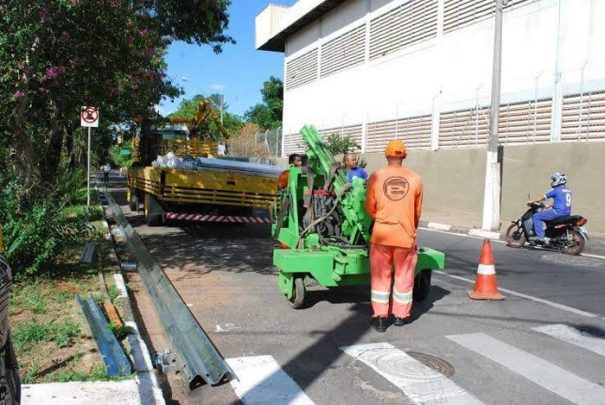 Serão destinados R$ 1,2 milhão do orçamento municipal para a colocação dos 3.490 metros lineares de defensas (Foto: Divulgação)