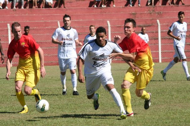 Unidos venceu a primeira partida na competição e Veterana perdeu de novo e caiu para a lanterna. (Foto: Diego Ortiz)