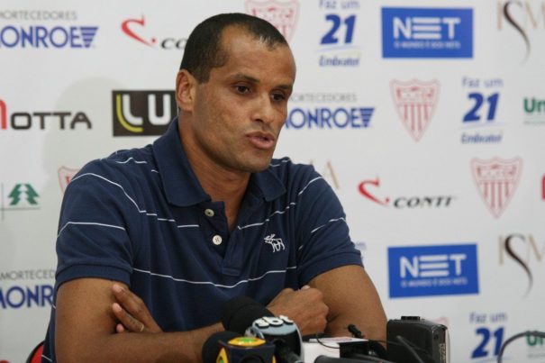 Dívida do Mogi Mirim com Rivaldo em dezembro de 2013 estava em R$ 4.511.275, aponta balanço. (Foto: Arquivo)