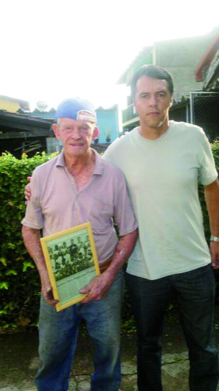 Presidente da Santa Cruz na fundação, Toninho Bianchi ao lado do atual técnico Marquinhos. (Foto: Divulgação)