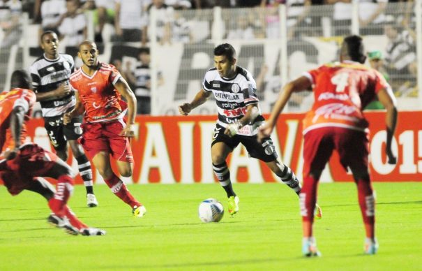 Mogi Mirim estreou no Paulistão com vitória por 1 a 0 contra o XV, em Piracicaba. (Foto: Del Rodrigues/Gazeta de Piracicaba)