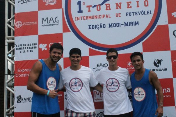 Fábio Luciano, organizadores Gustavo Capone e Pardal, e Vinícius. (Foto: Diego Ortiz)