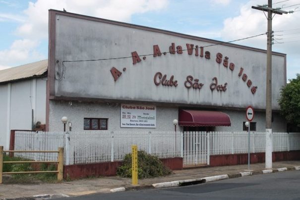 O imóvel da sede social do Clube São José está à venda por R$ 1,1 milhão (Foto: Arquivo) 