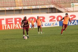 Mogi Mirim trabalha com a ideia de vencer oito dos próximos 11 jogos. (Foto: Diego Ortiz)