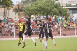 Aice e Transmogi garantiram acesso à Primeira Divisão de 2016. (Foto: Diego Ortiz)