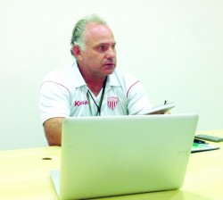 Cecílio teve 2 vitórias, um empate e cinco derrotas no Paulistão. (Foto: Diego Ortiz)