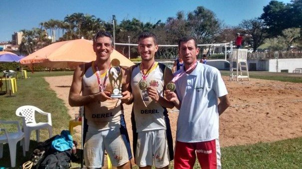 volei-de-praia-masc-ouro3-605x340 - Cópia