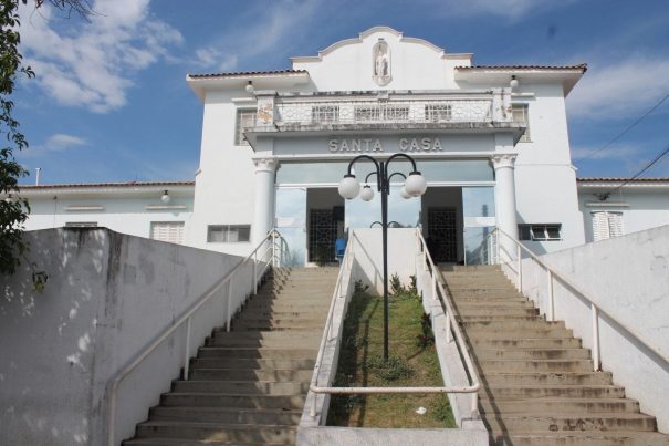 Com dificuldade financeira, hospital disse que faltam materiais básicos e algumas medicações (Foto: Arquivo)